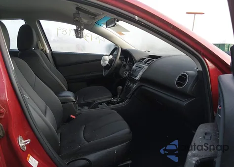 2011 Mazda Mazda6 I Sport z USA, uszkodzony, nr VIN 1YVHZ8BH9B5M11665